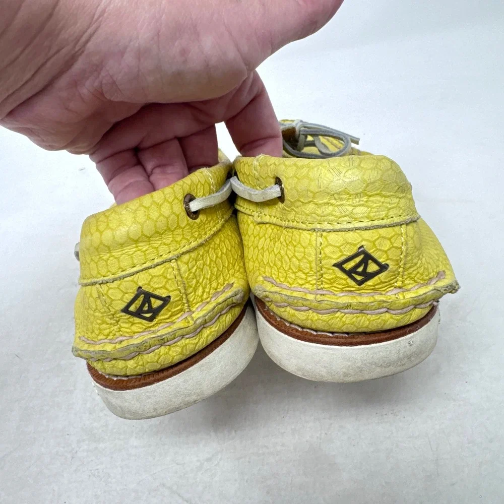 Sperry Gold Cup Top-Sider Boat Shoes Yellow 9.5 Nautical Snakeskin Embossed